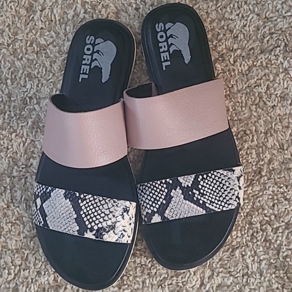 Brand new, sorel sandals! - Picture 3 of 4